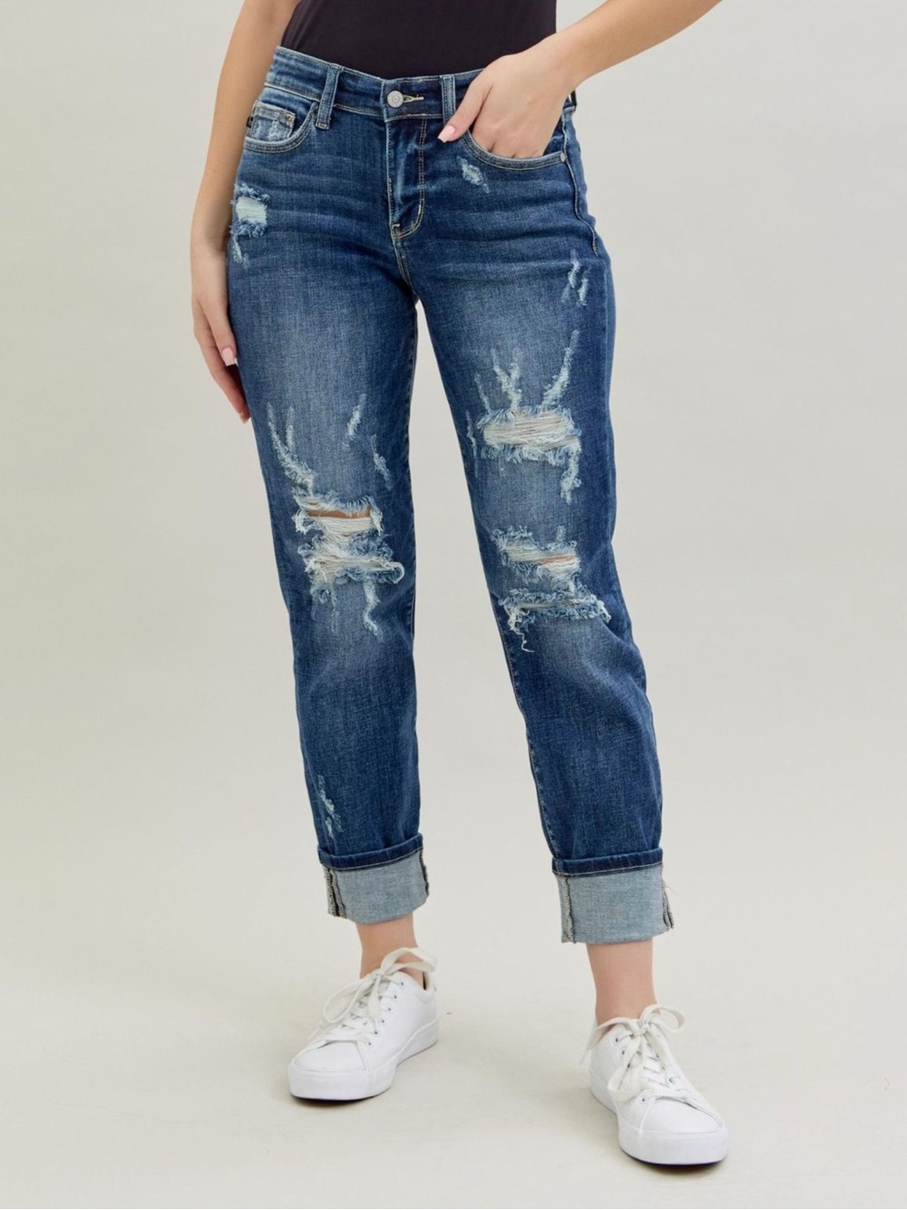 JUDY BLUE | Mid Rise Cuffed Destroyed Boyfriend Jeans
